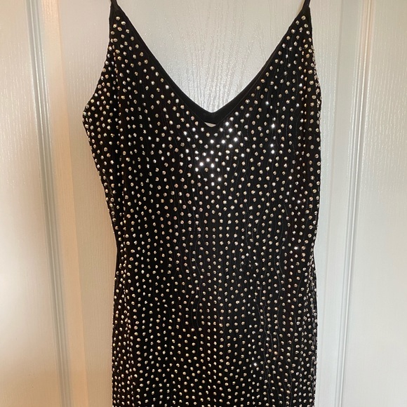 BLINGY Bodycon Club Dress - Picture 4 of 7